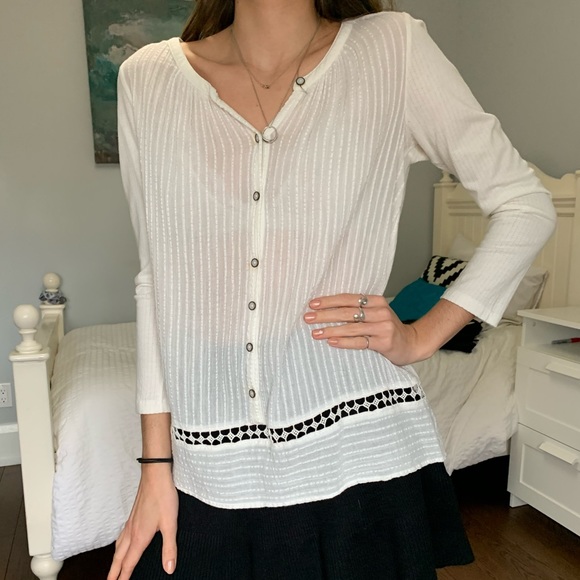 Women’s Vintage Blouse - Picture 2 of 5